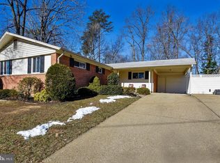 8126 Springfield Village Dr, Springfield, VA 22152