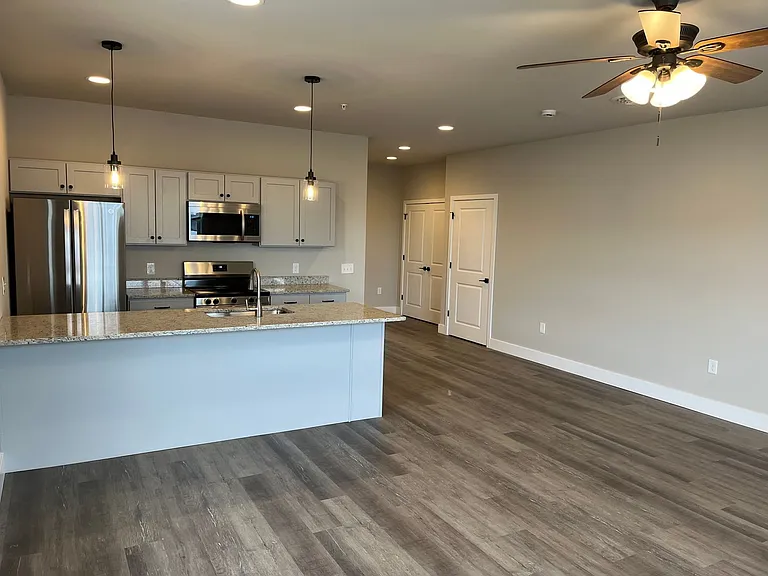 Salem Run Apartments Phase 2 — Photo 203