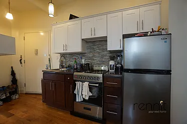 Rented by Rennit Inc.