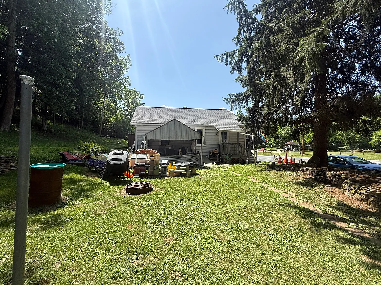 2 bed, 1200 sqft, $2,400 — Photo 4