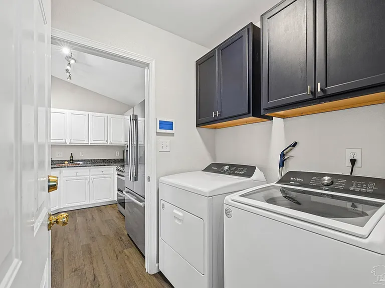 3747 Boardwalk Ct — Photo 16