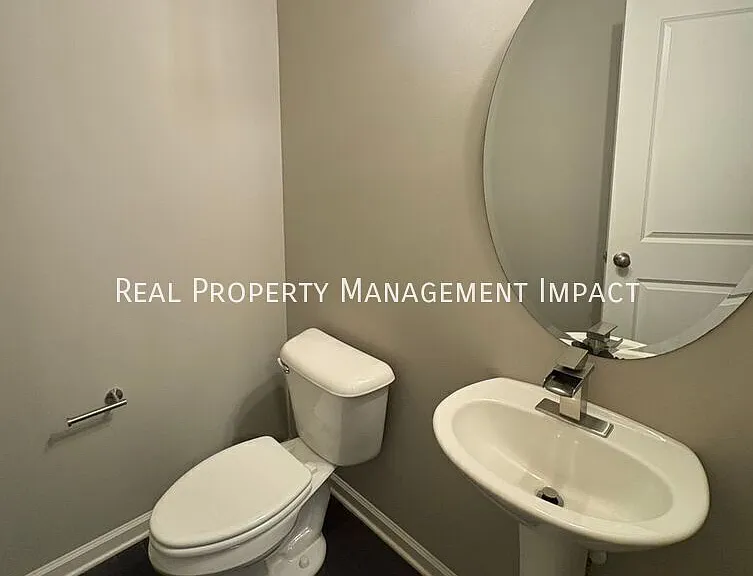 214 Churment Ct — Photo 23