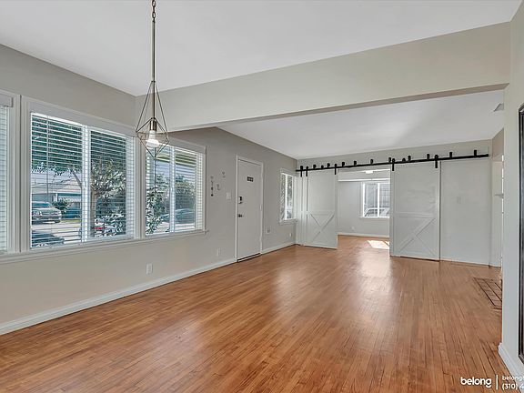 3rd image of 10741 Fracar Ave
