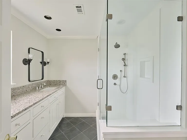 12402 Stafford Springs Dr — Photo 26