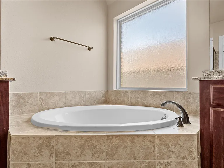 4410 Cobalt Cross St — Photo 12