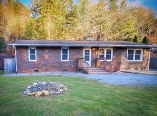 326 New Salem Rd, Swannanoa, NC 28778