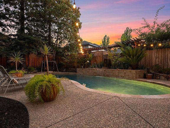 2nd image of 2141 Passado Court