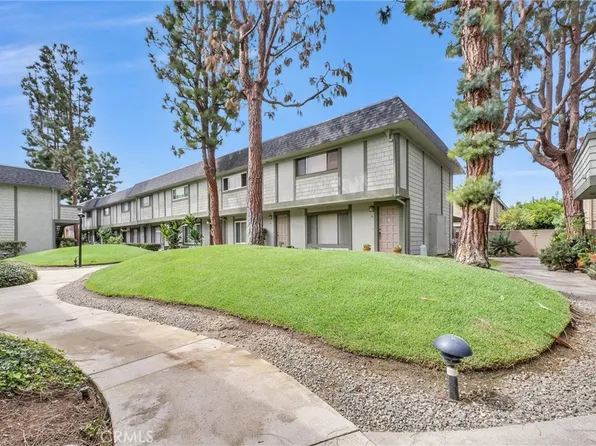 229 W Wilson St APT 10, Costa Mesa, CA 92627
