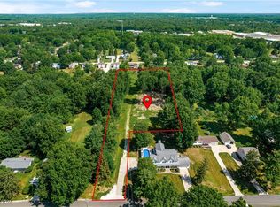 1607 W Arndale Rd, Stow, OH 44224