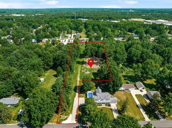 1607 W Arndale Rd, Stow, OH 44224