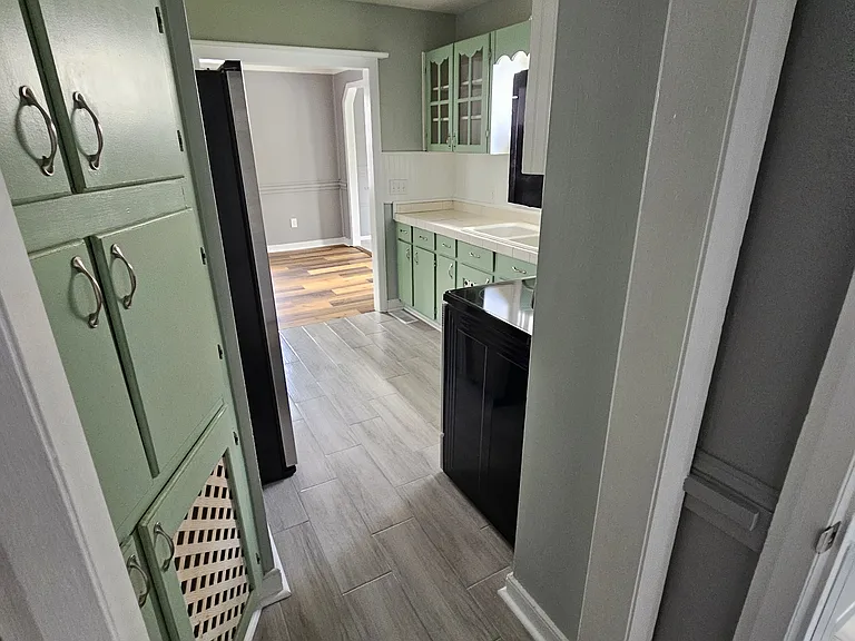 2404 Bluefield St — Photo 13