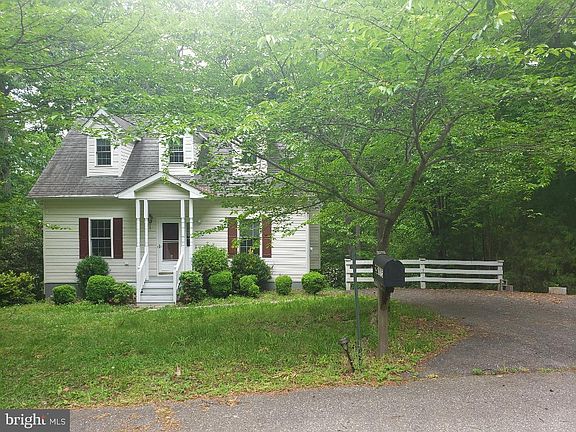 3rd image of 25715 Southwell Ln