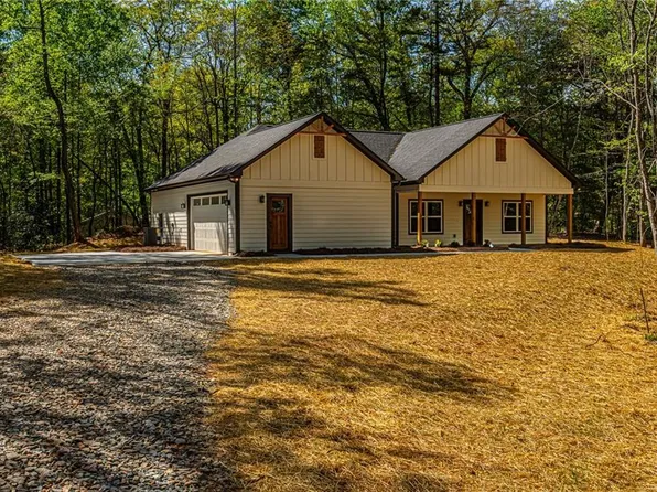 20 Eloise Way, Dawsonville, GA 30534