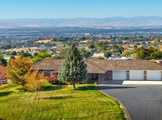 510 Warrior Road, Yakima, WA 98901