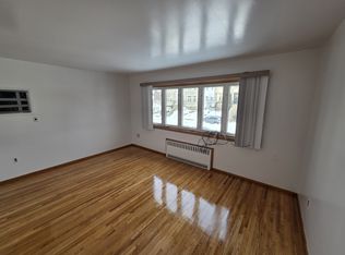 (Undisclosed Address), Staten Island, NY 10301