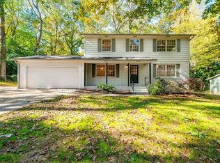 33 Old Farm Rd, Marietta, GA 30068