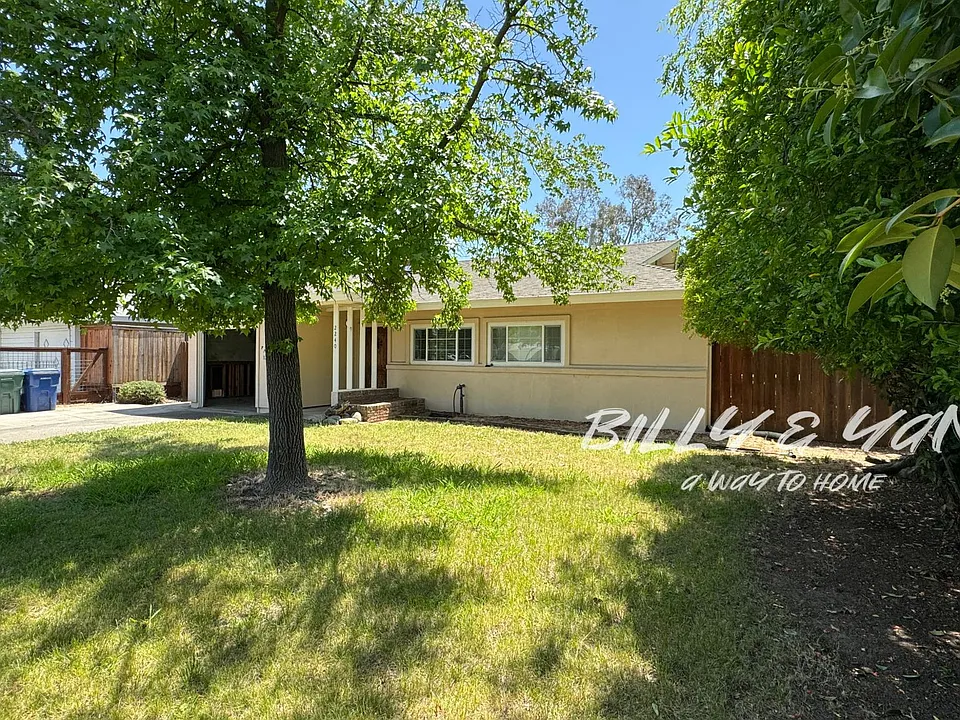2240 El Camino Ave
