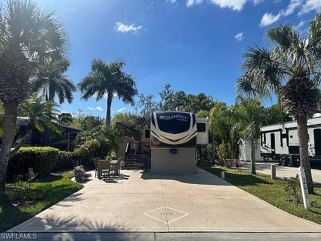 1st image of 1674 Diamond Lake CIR