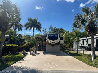 1674 Diamond Lake Cir, Naples, FL 34114