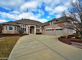 10916 White Deer Cir, Orland Park, IL 60467