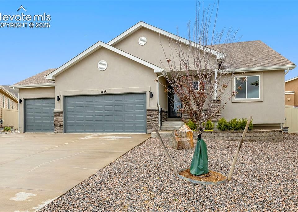 1st image of 10138 Golf Crest Dr