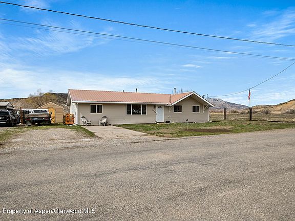 2nd image of 847 Glenwood Ave