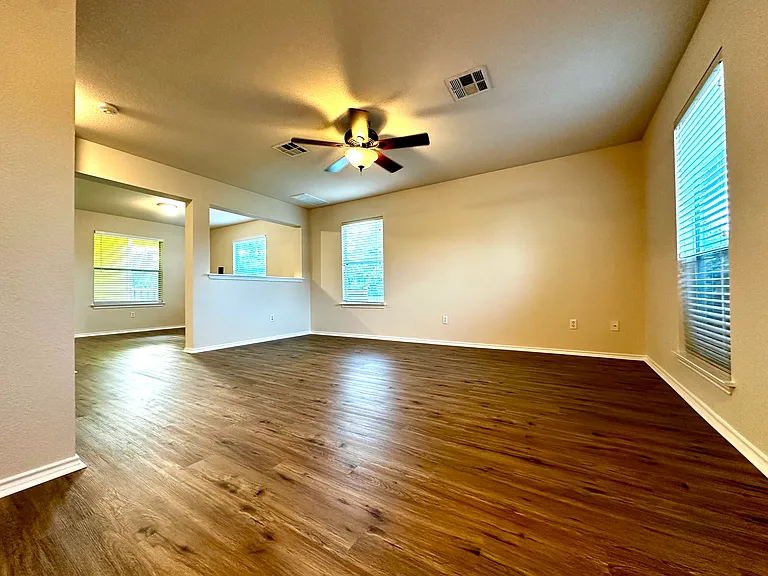 1400 Colorado Bend Dr — Photo 5