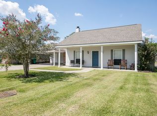 217 Sundown Dr, Broussard, LA 70518