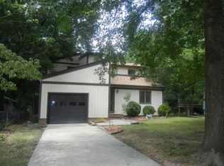 808 Pisgah Church Rd, Greensboro, NC 27455