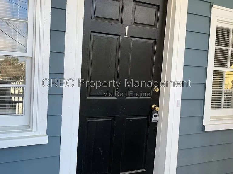 43 Kennedy St #A — Photo 5