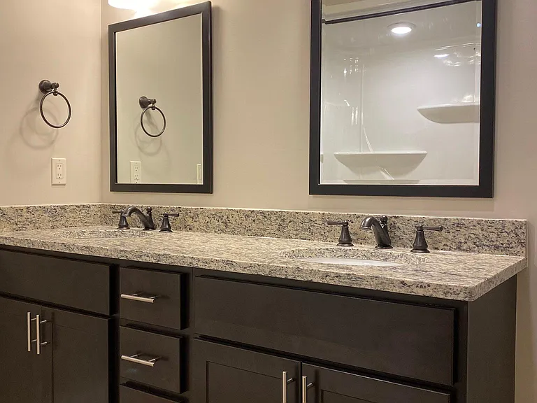 The Heartford Luxury Apartments — Photo 68