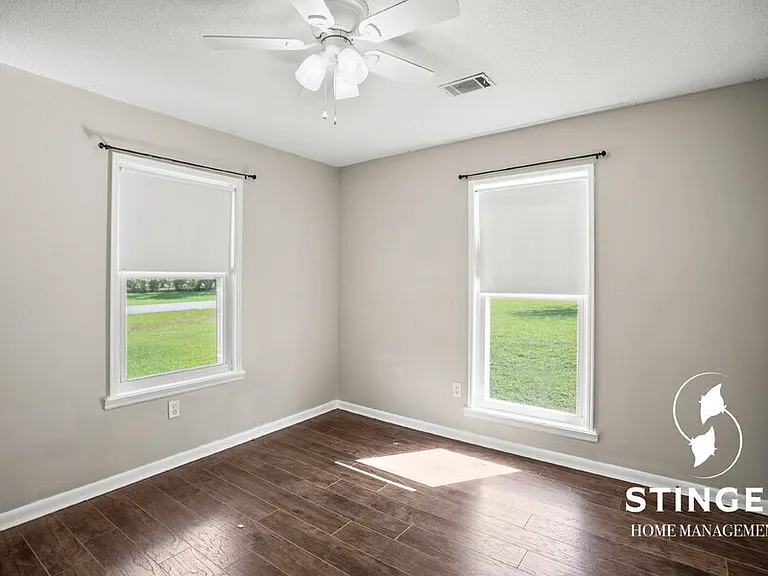 1713 Drayton Dr — Photo 12