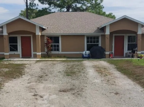 461/463 Loretta Ave S, Lehigh Acres, FL 33974