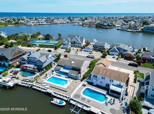 161 Squan Beach Dr, Mantoloking, NJ
