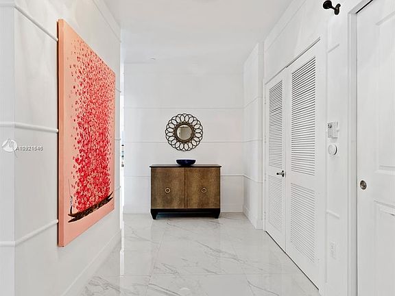 4th image of 3739 Collins Ave #602