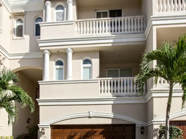 1796 Bay Dr, Pompano Beach, FL 33062