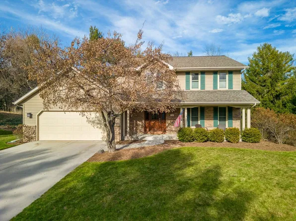 1908 Pine Bluff DRIVE, Sheboygan, WI 53083
