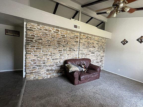 4th image of 106 Harrow Dr