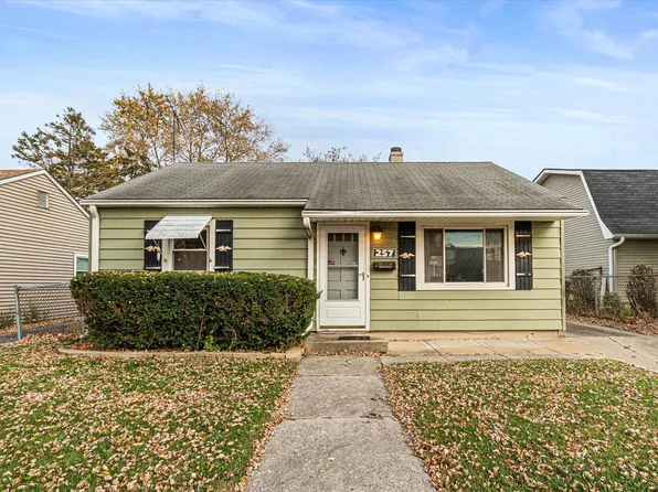 257 Vermont Ave, Aurora, IL 60505