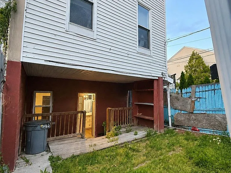 840 W Walnut St — Photo 37