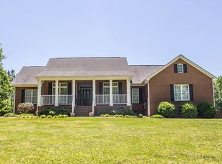 968 Switch Back Rd, Kenbridge, VA 23944