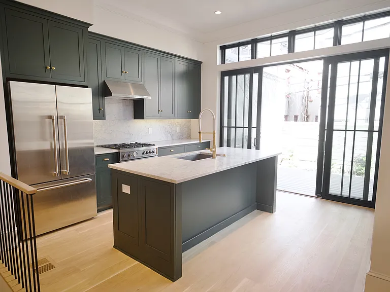 1227 N 6th St #6 — Photo 45
