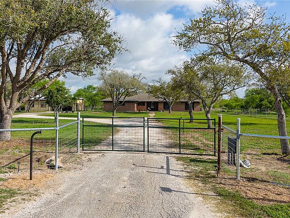 2nd image of 291 Boenig Rd