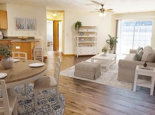 Pembrook Place, Rockford, IL 61109