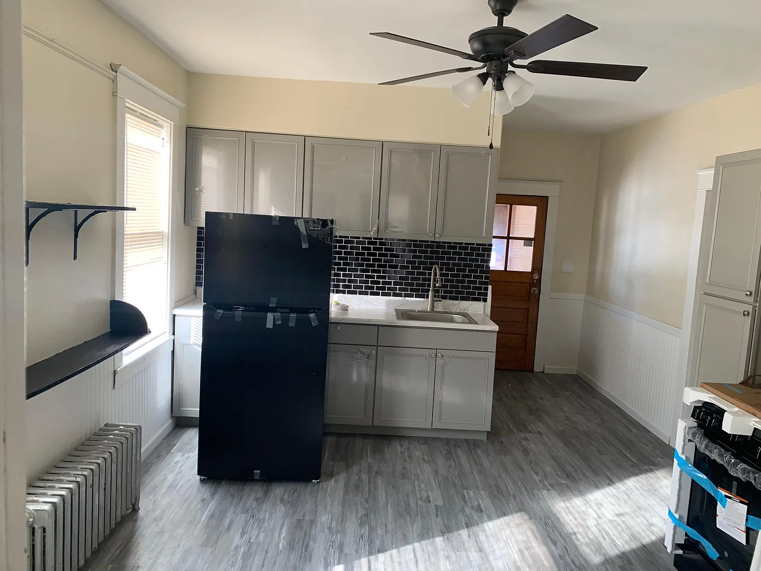 26 Hawk St — Photo 1