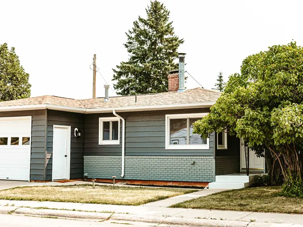 12 Mountain View Dr, Sundance, WY 82729