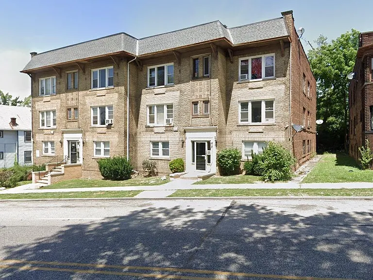 1771 Noble Rd #16 — Photo 8
