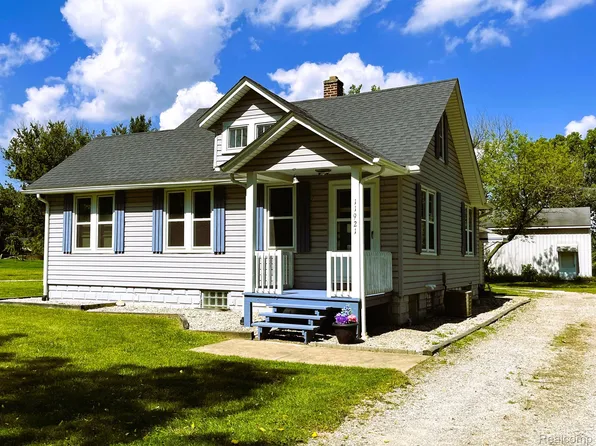 11921-31 Mile Rd, Washington, MI 48095
