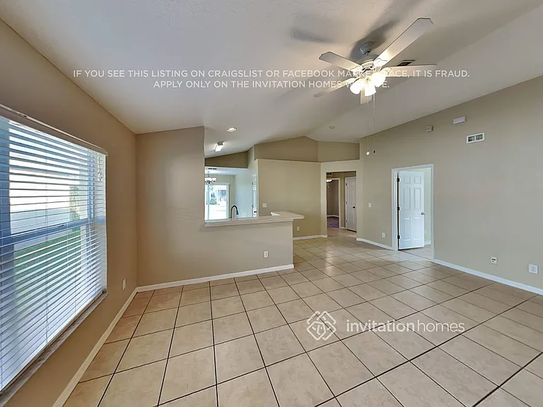 7462 Oxford Garden Cir — Photo 3