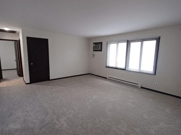 523 E Burnett Rd APT 6
